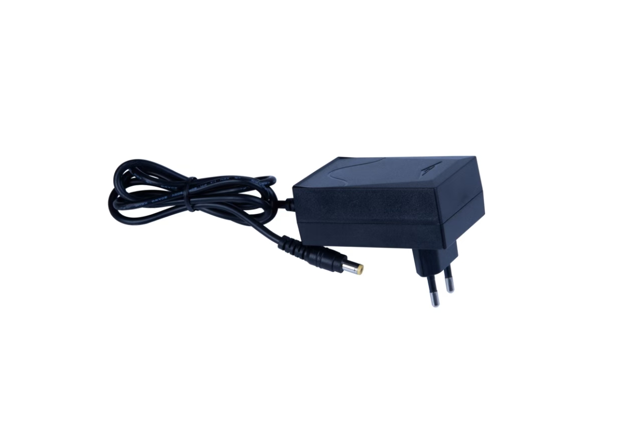 6-in-1 socket - Image 2