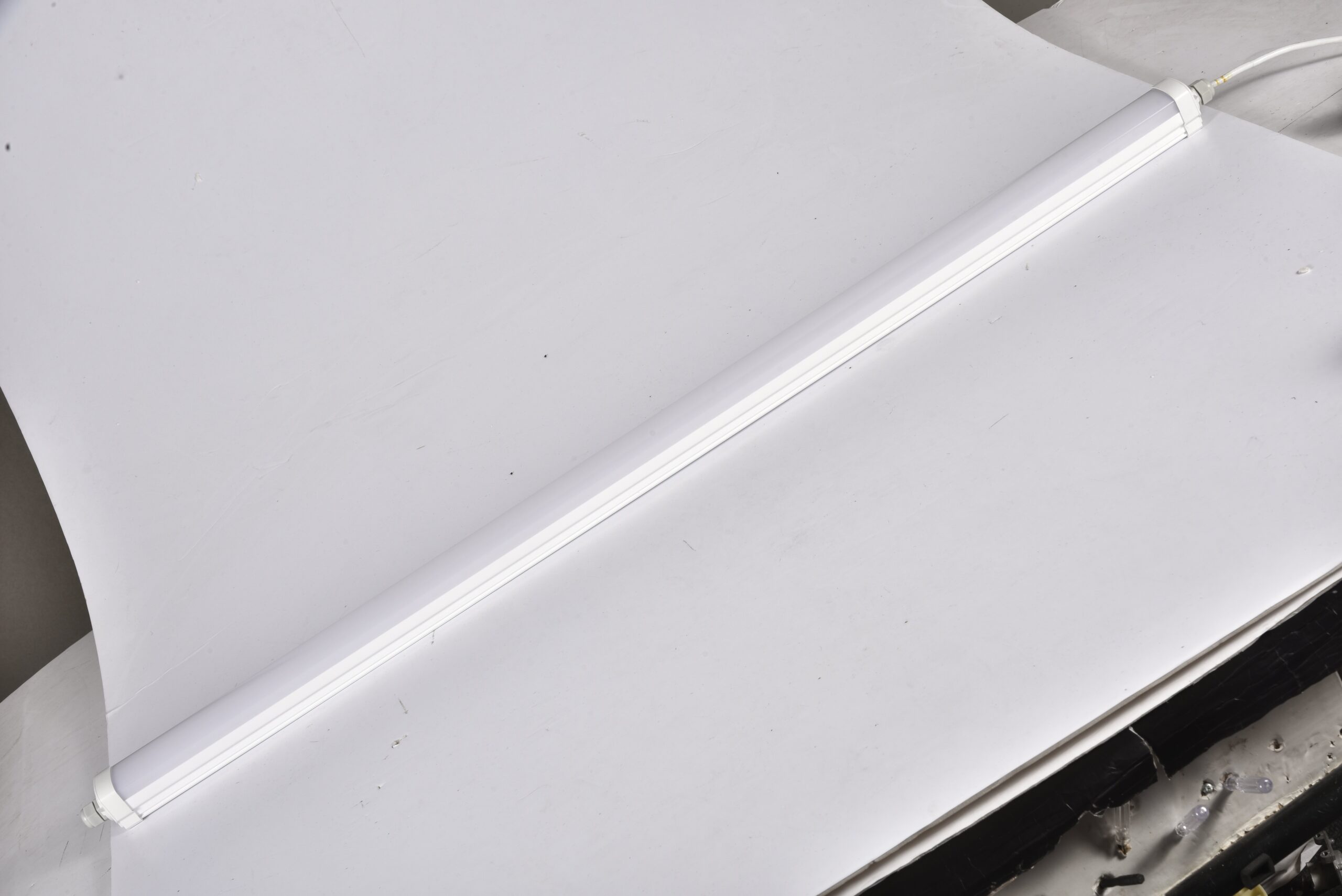 Mini tri-proof light - Image 8
