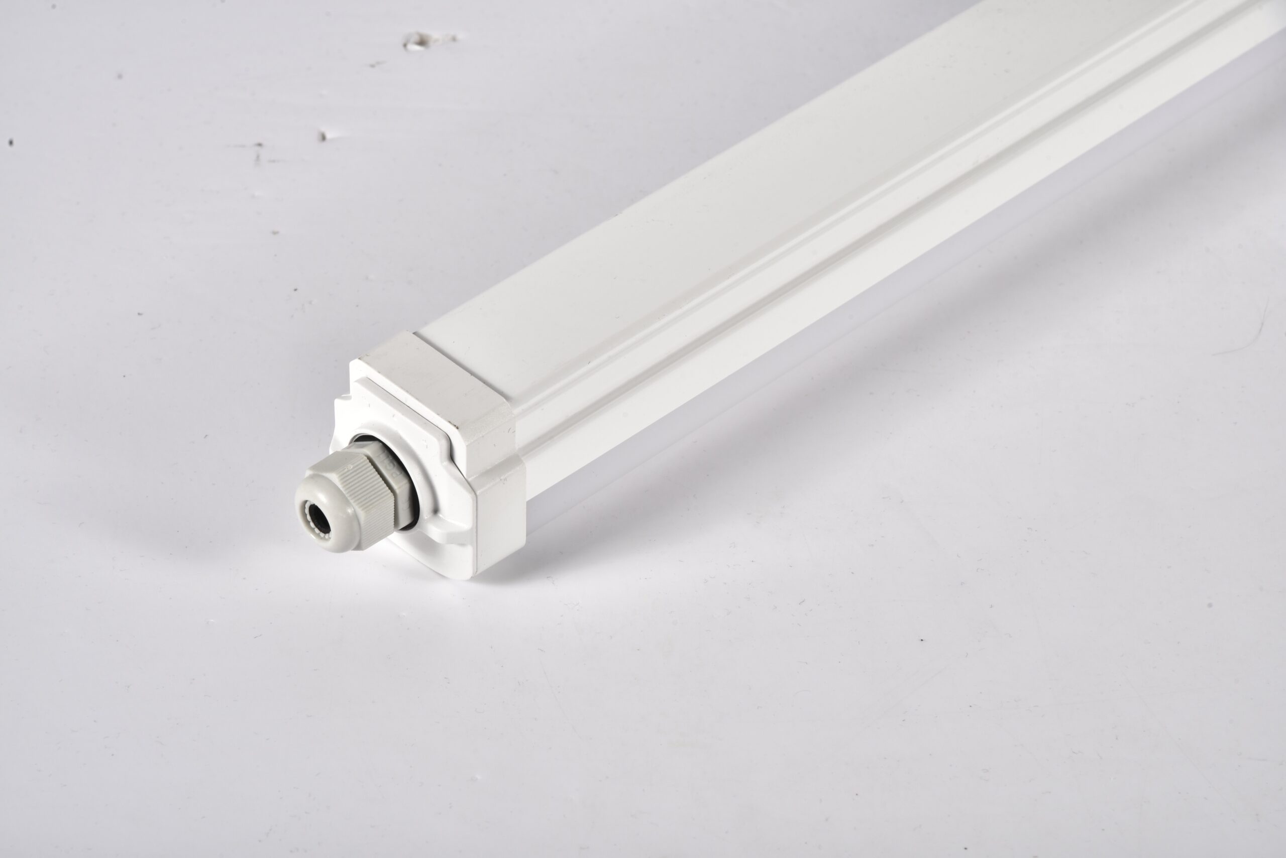 Mini tri-proof light - Image 3